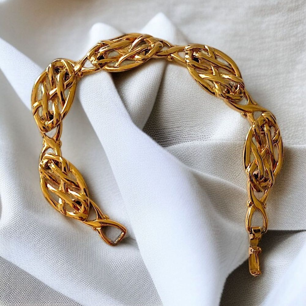 Vintage Napier Gold Tone Openwork Link Bracelet Signed Oval Filigree Retro MCM